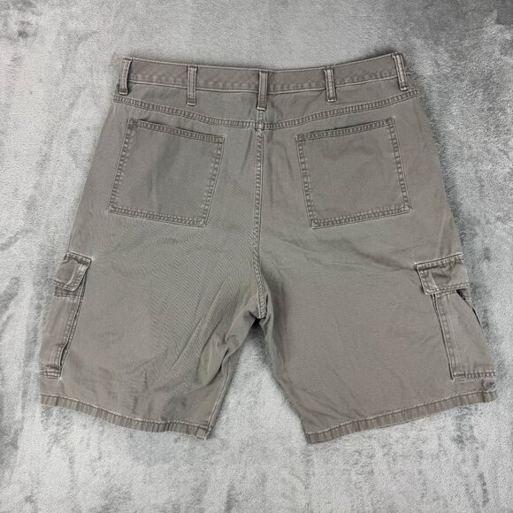 Wrangler Cargo Shorts Mens Distressed Grey Work Utility Casual Outdoor 10" Ins - Picture 2 of 9